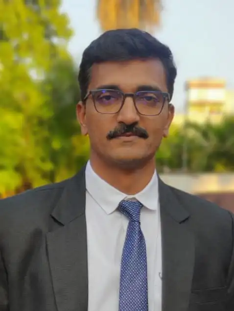 Dr. Rajendra Akul